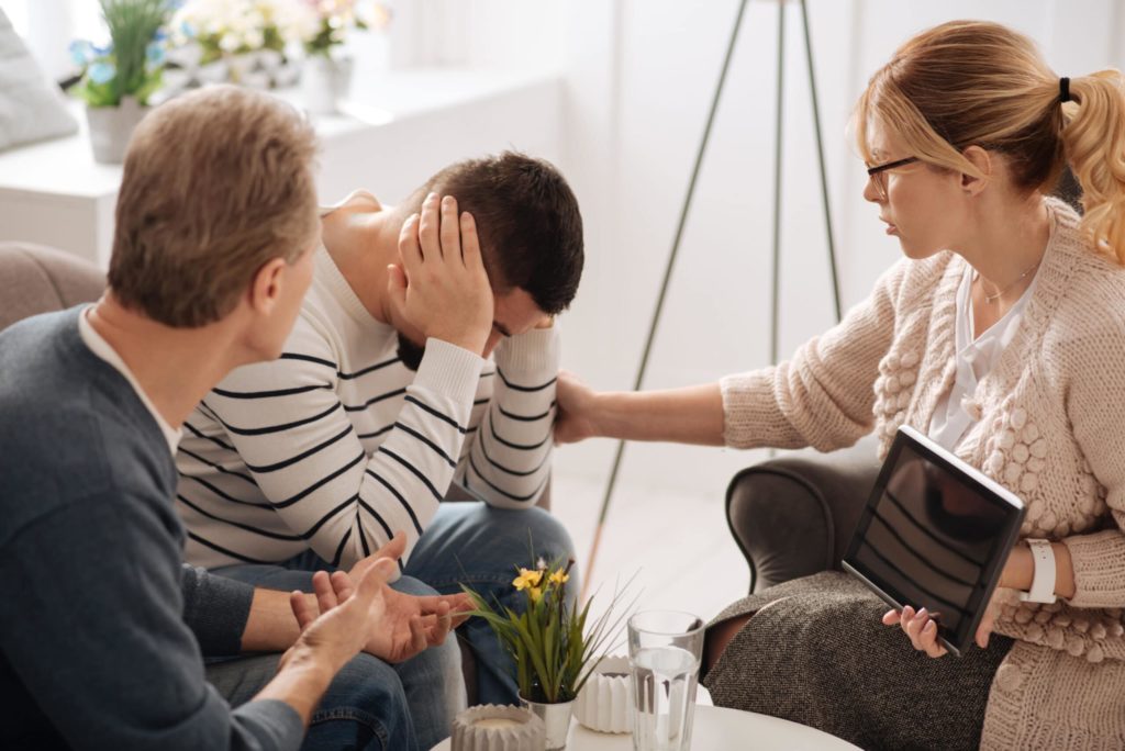 Tips to Help Revering Addicts After a Family Recovery Program